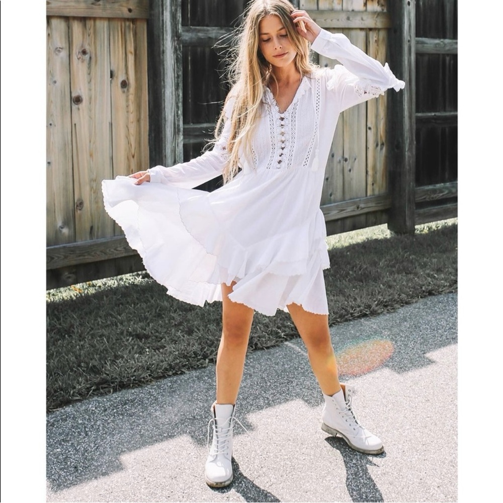 RARE FRYE Veronica Crackled Lace Up Chunky Combat Boots White Black Size 7